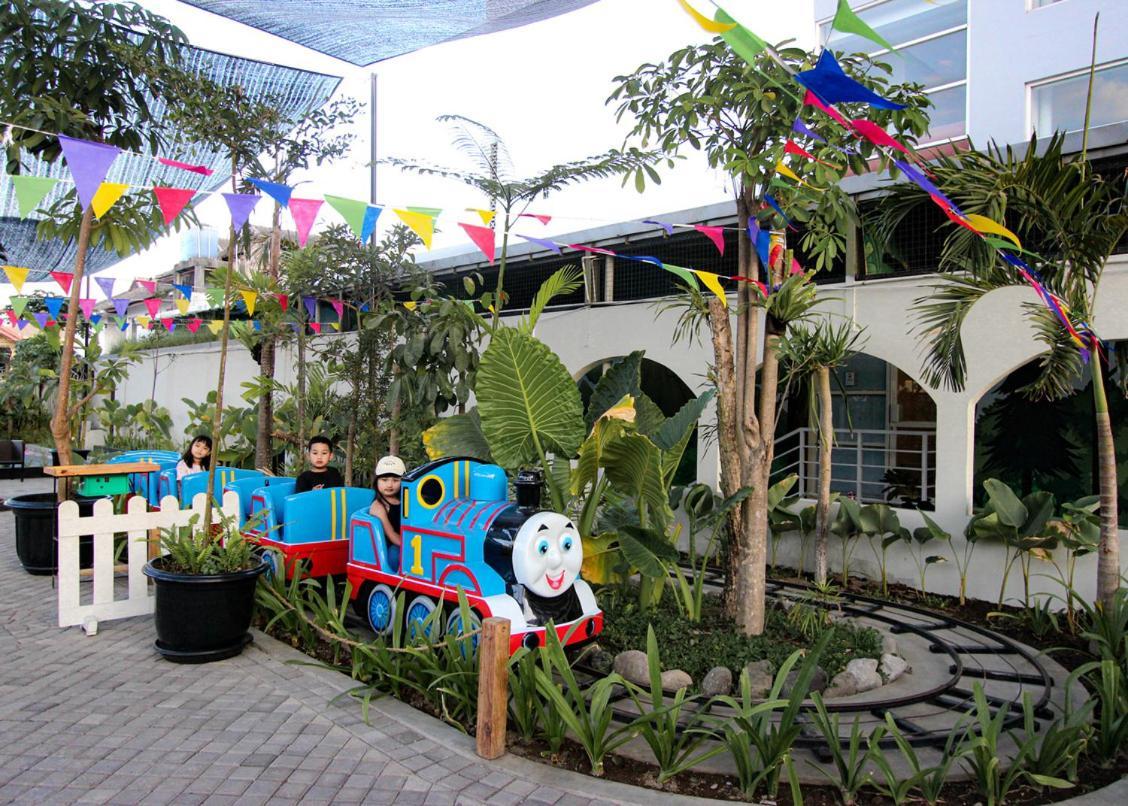 Hotel Dafam Fortuna Seturan Maguwo Exterior foto